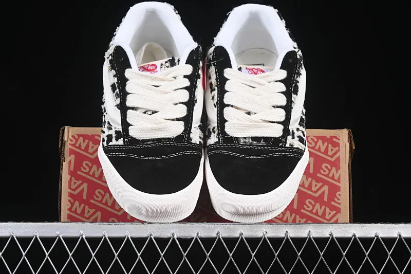 All categories Vans Vans series Vans Low Vans low-top Vans Caldrone Vans official American retro casual skateboard shoes VN0A5JM2BA21